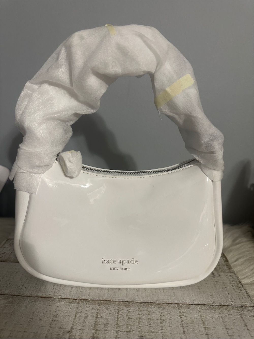 Nwt squeeze true white paint bag - Picture 9 of 15